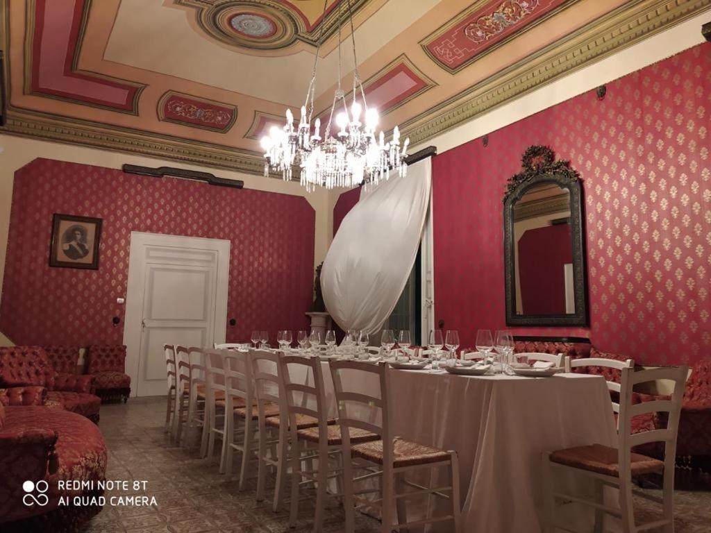 莫拉-迪巴里Palazzo Introna住宿加早餐旅馆 外观 照片